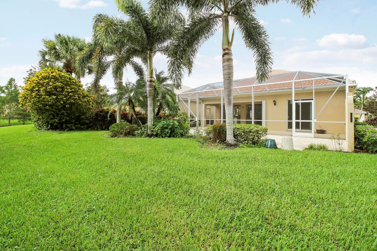 Residence photo 4