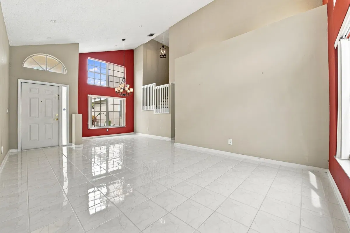  Residence photo 7