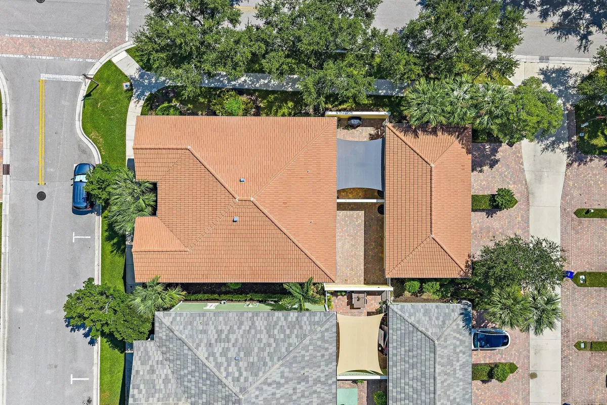 Residence photo 10