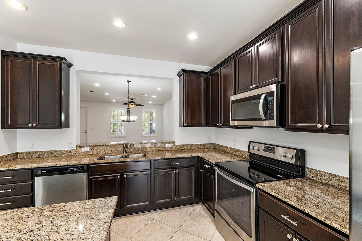 Residence photo 28