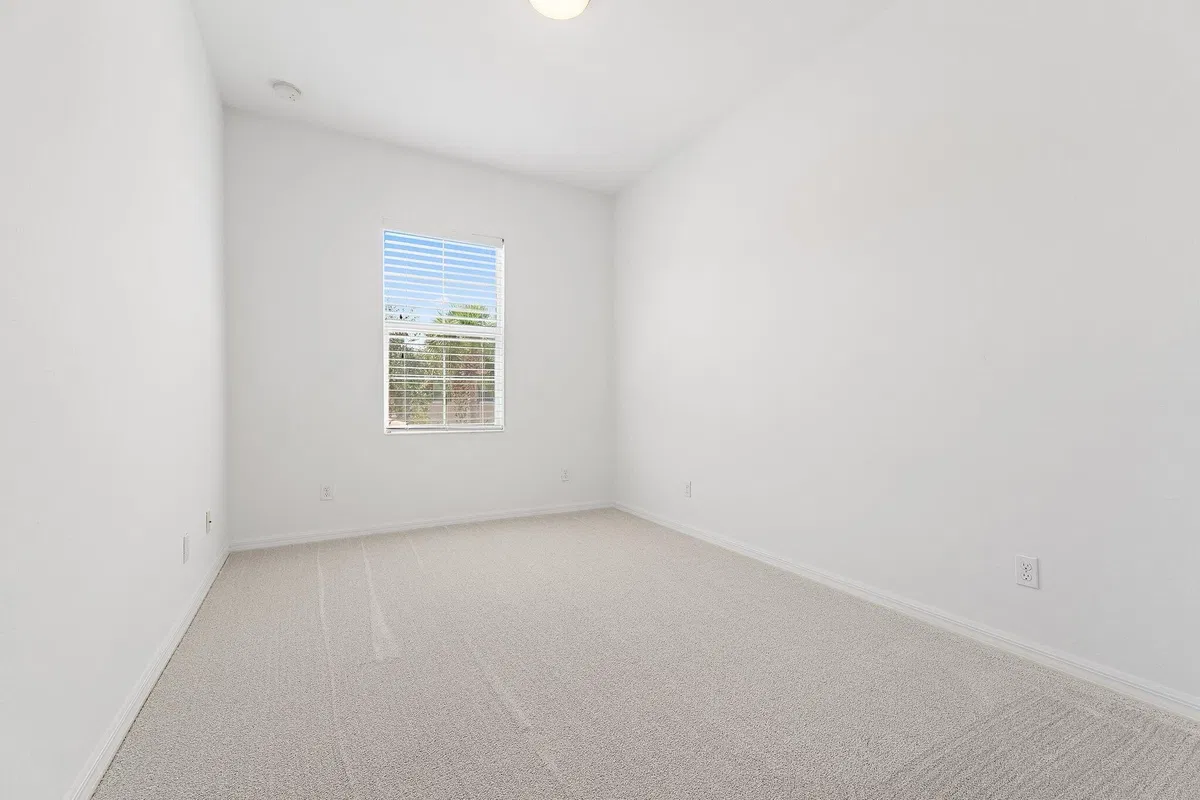 Residence photo 49
