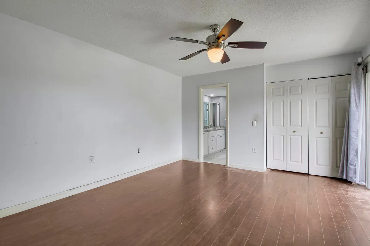  Residence photo 31