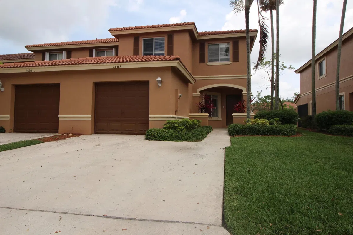  Residence photo 40