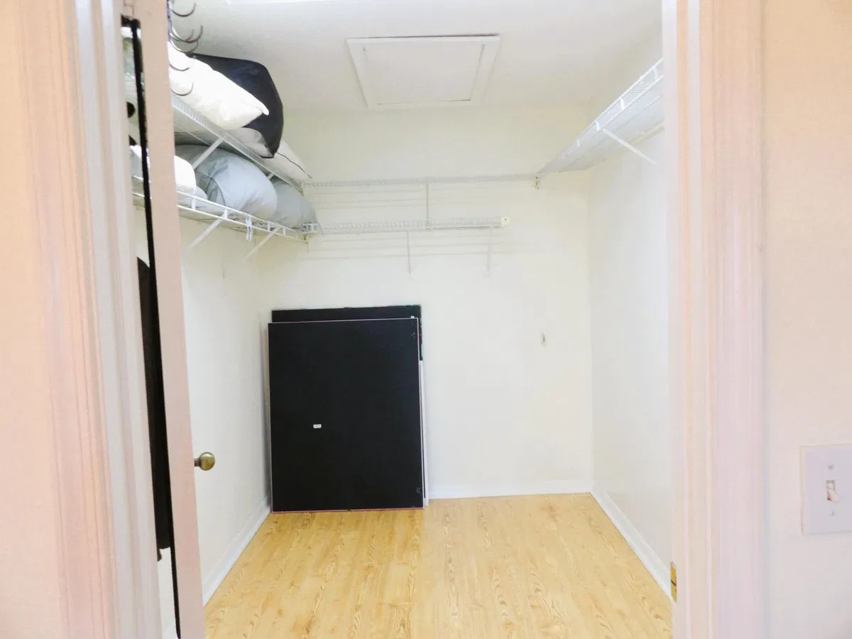 Residence photo 19