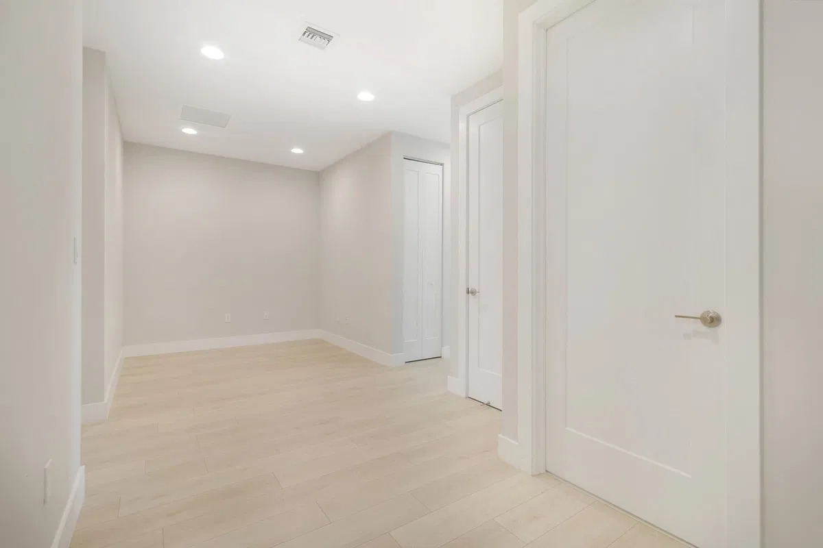  Residence photo 22