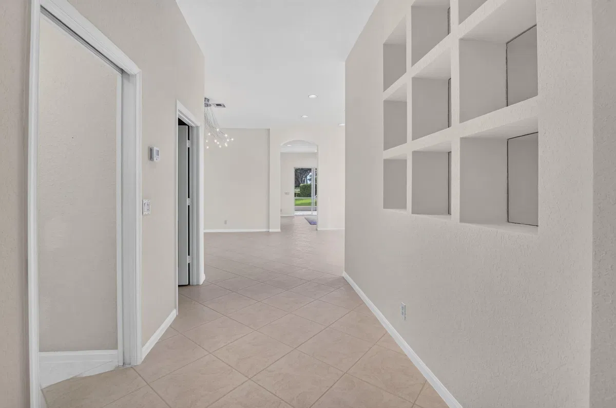 Residence photo 7