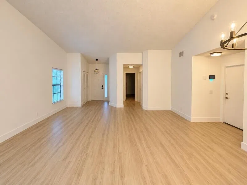  Unit F photo 7