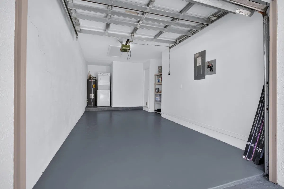 Residence photo 28