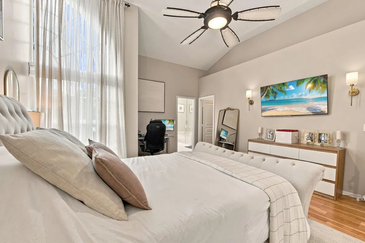  Residence photo 28