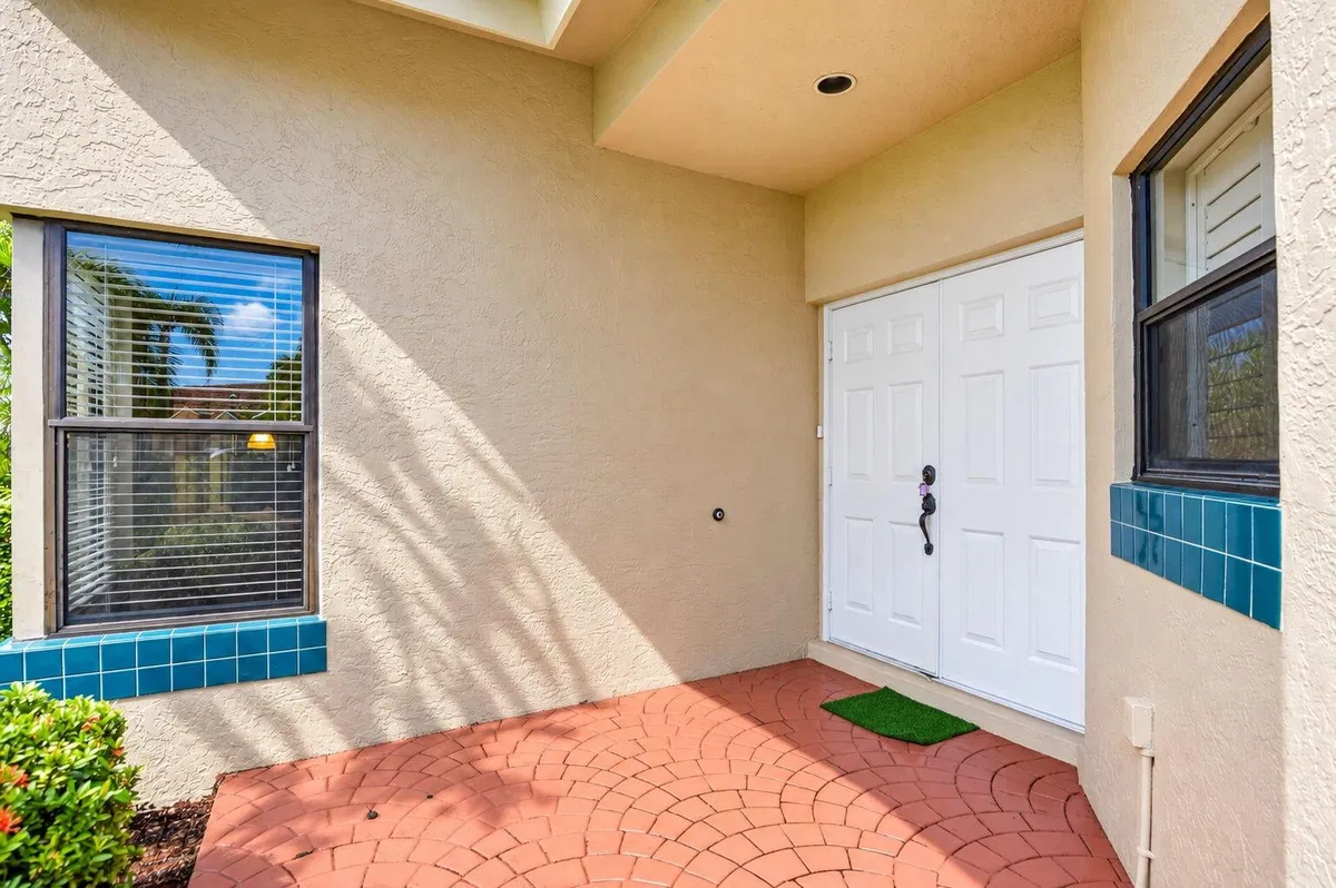 Residence photo 4