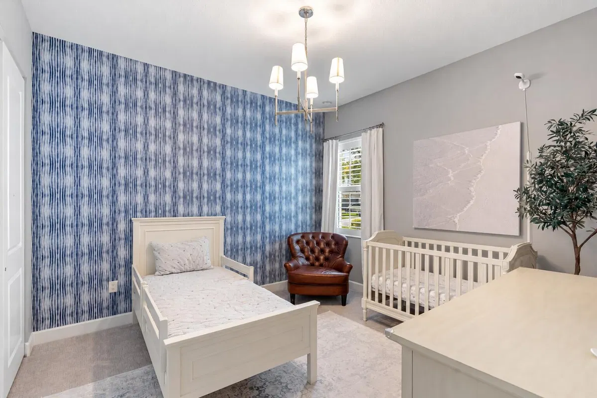 Residence photo 19