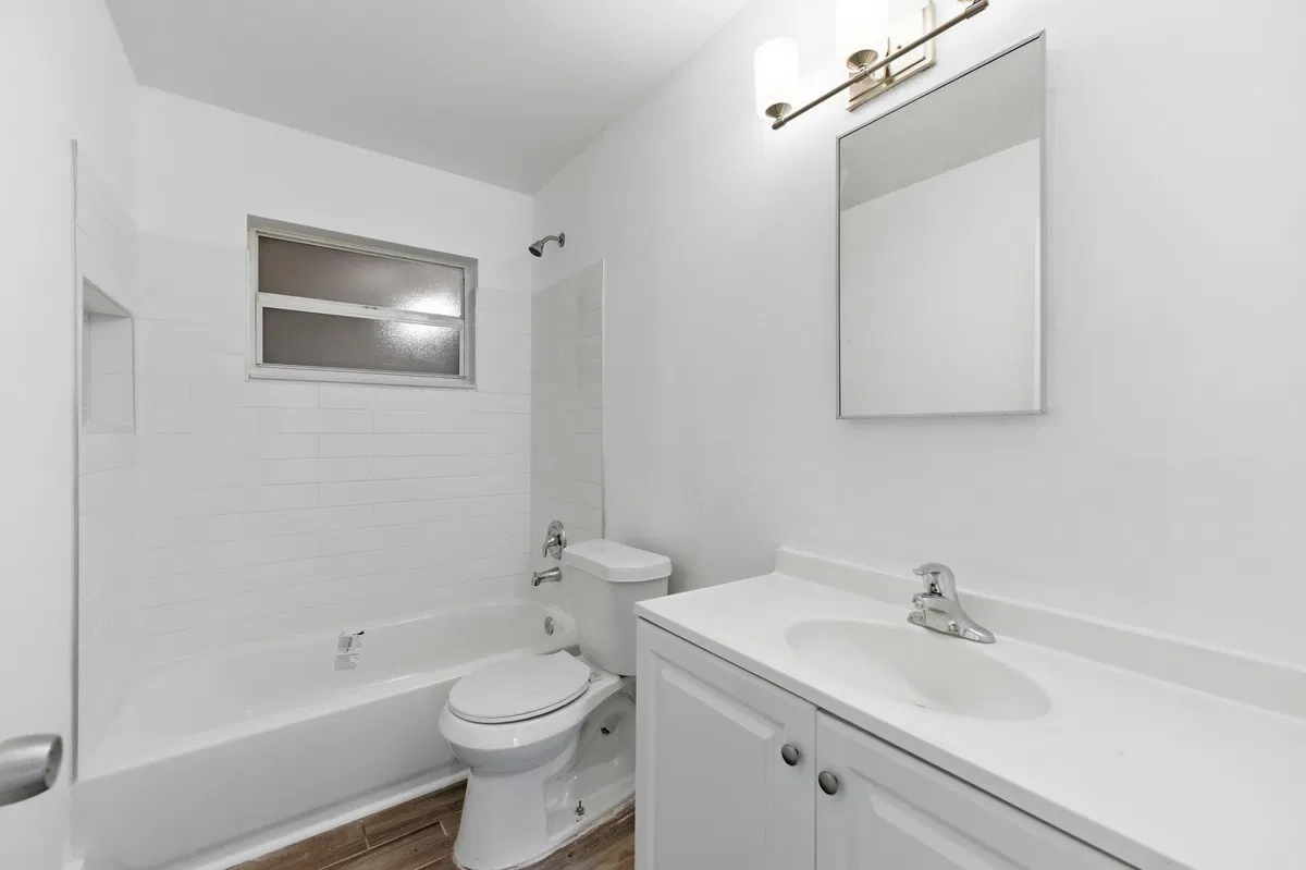 Residence photo 19