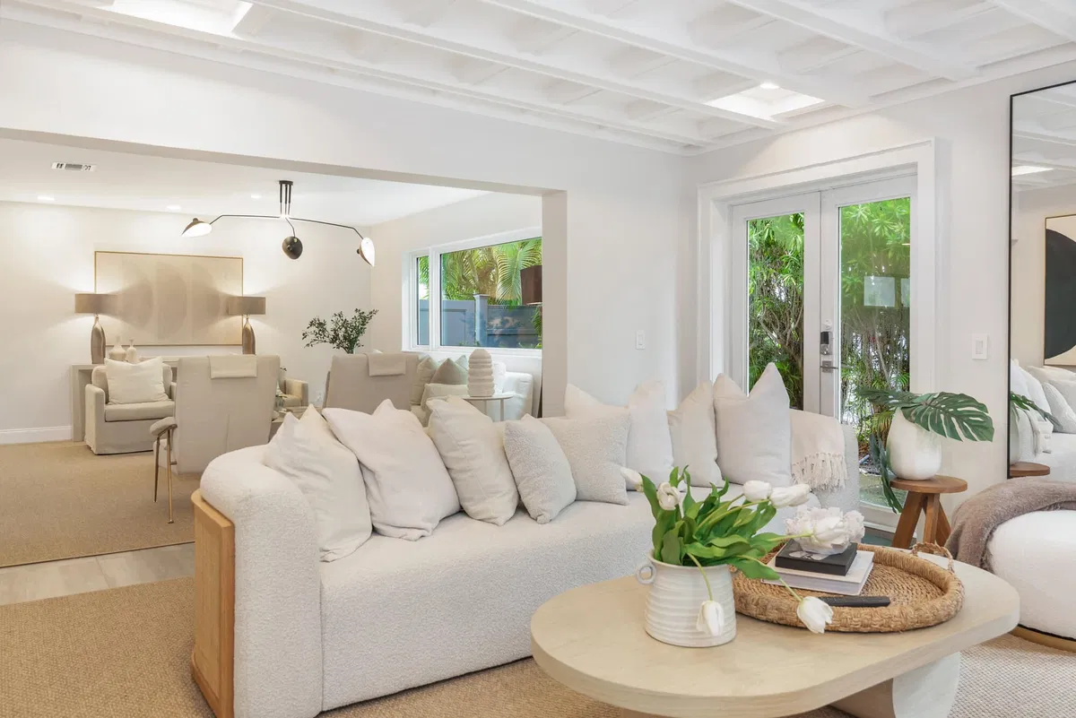 SoSo West Palm Beach Residence photo 10