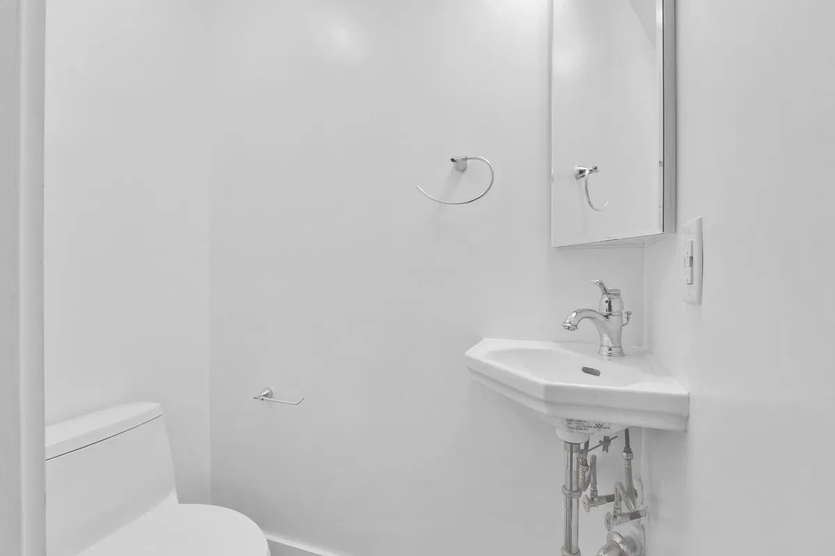 Residence photo 10