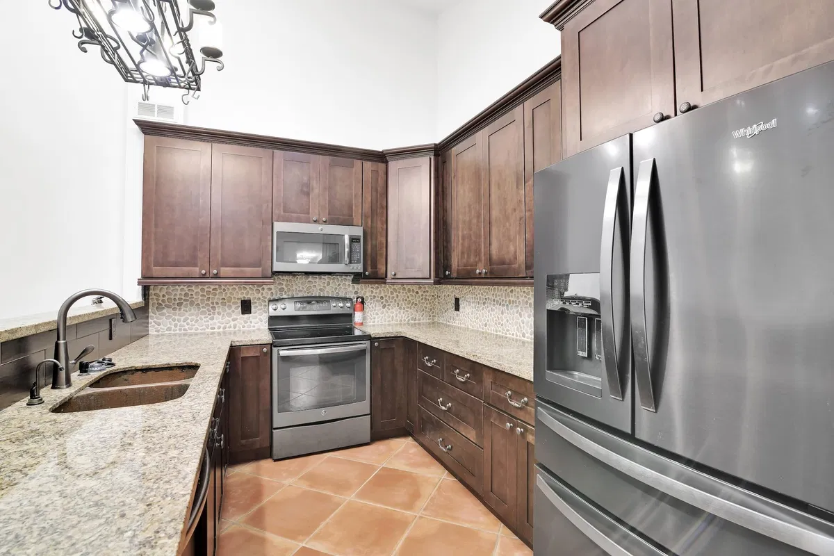 Residence photo 28