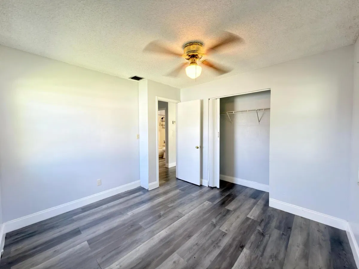 Residence photo 10