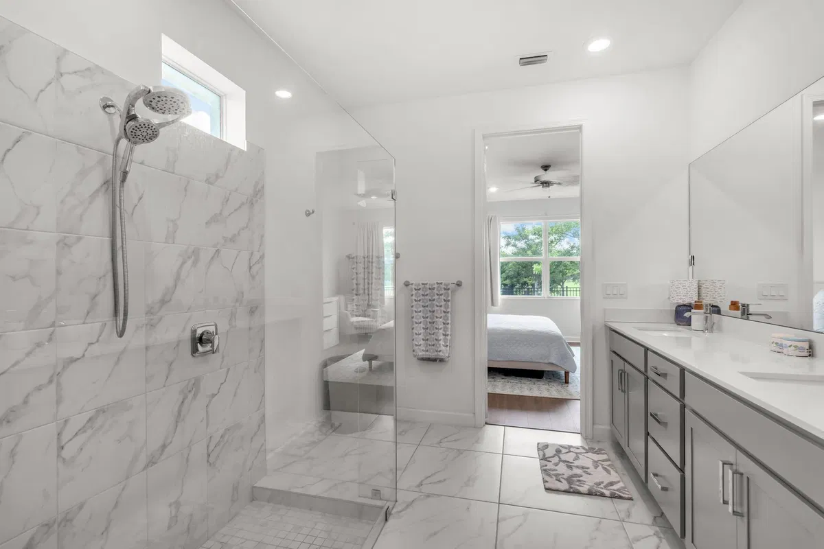 Residence photo 19