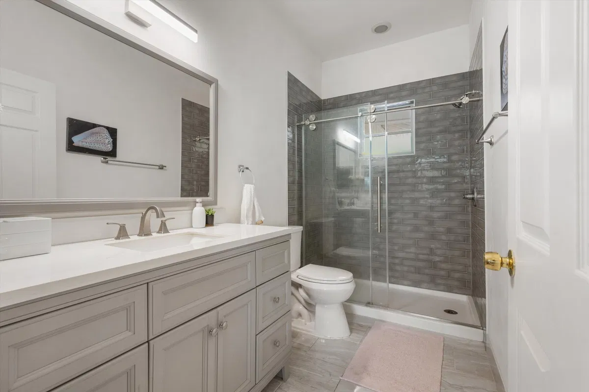 Residence photo 34