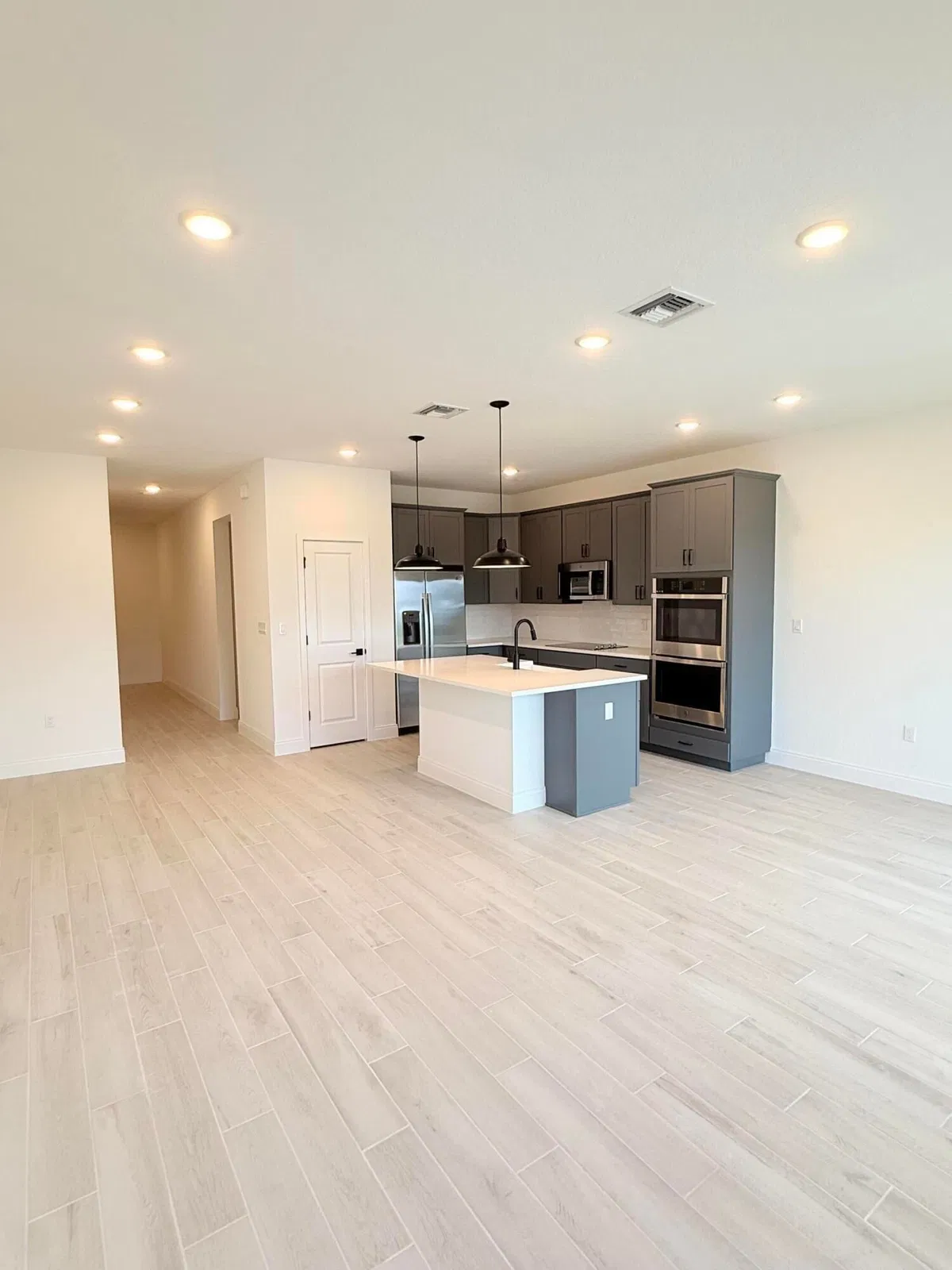 Residence photo 4