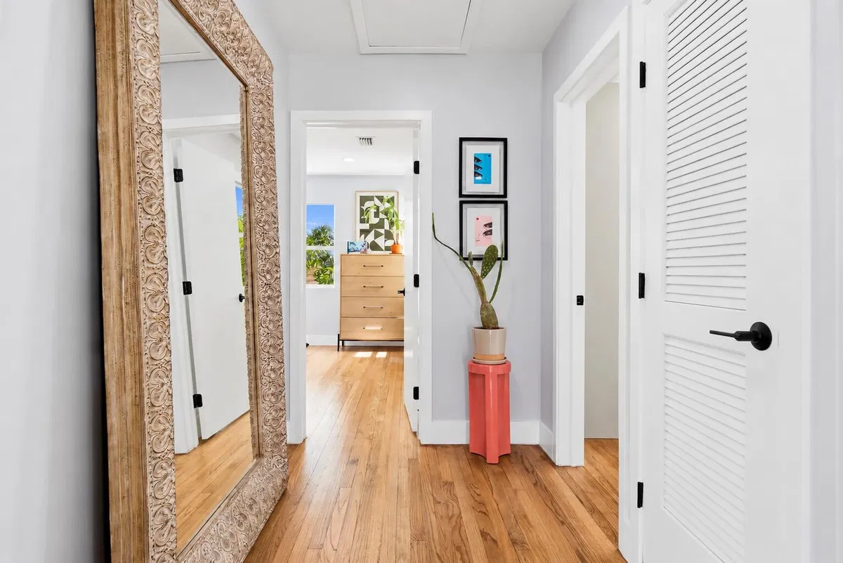 Residence photo 19