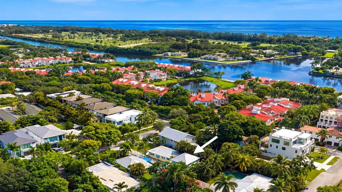 Palm Trail Delray Beach Residence