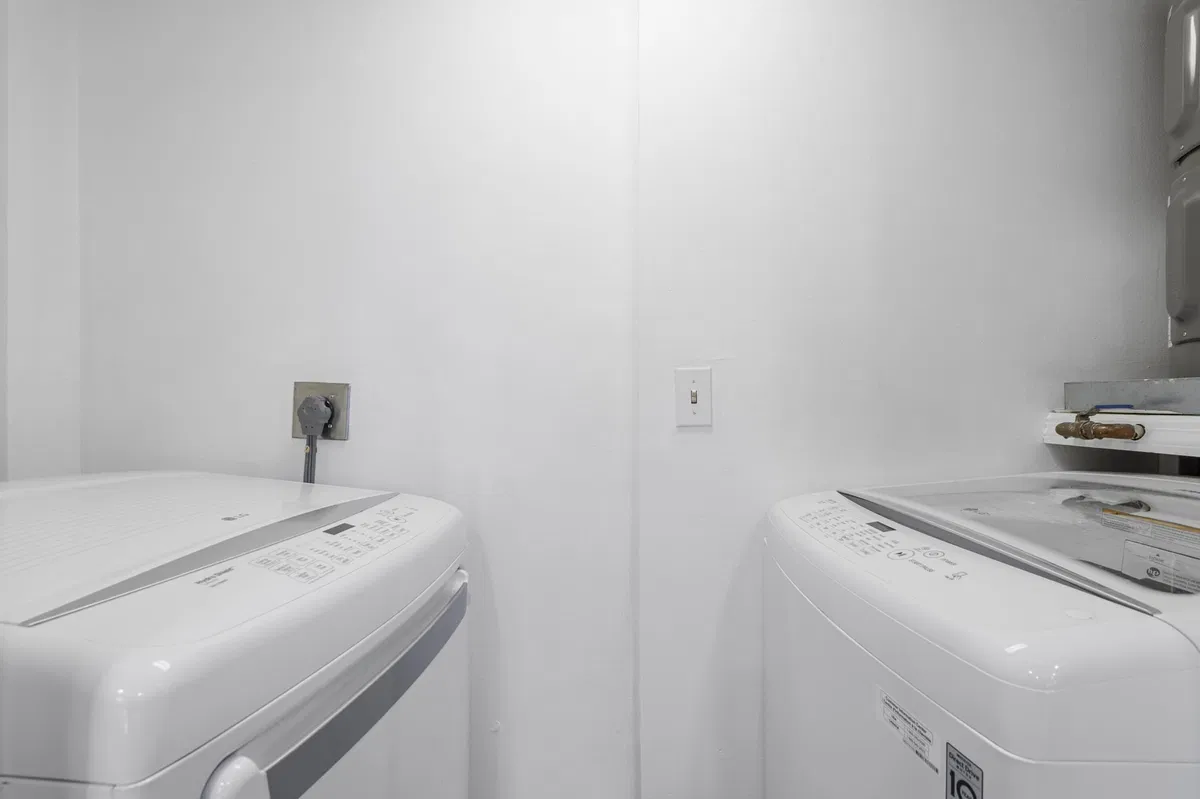  Unit 212 photo 19