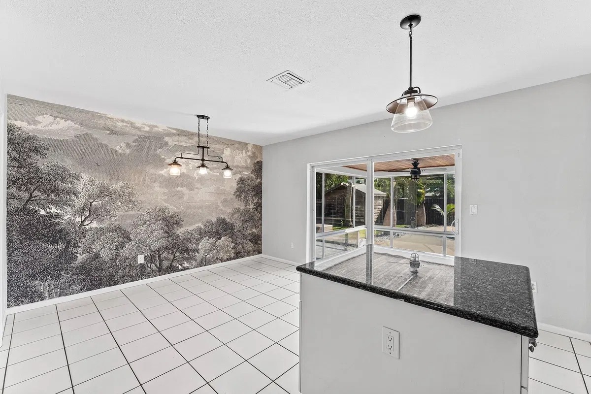Residence photo 7