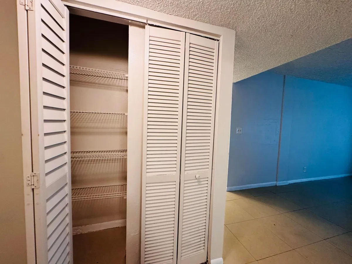 Unit 102 photo 13