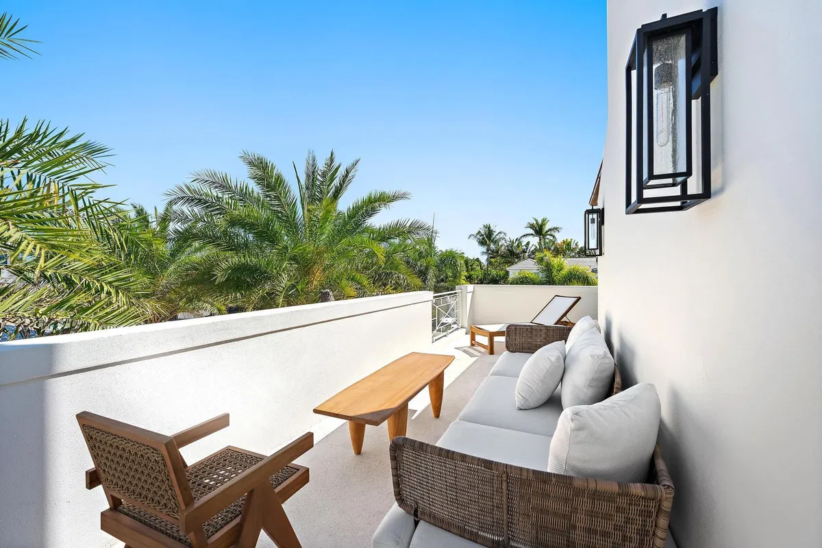North End Palm Beach Residence photo 64
