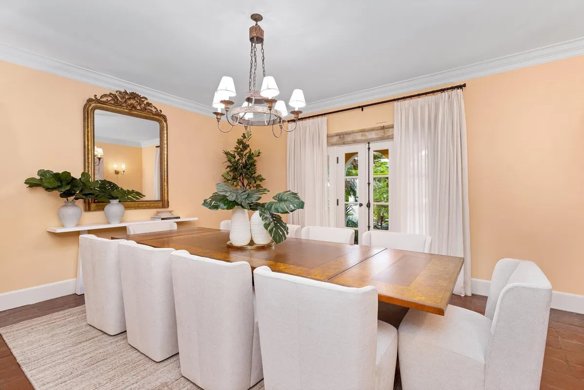Royal Park Residence photo 7