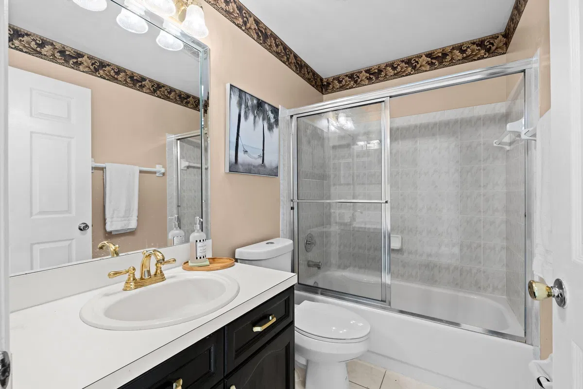 Residence photo 19