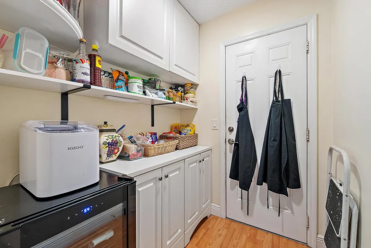  Residence photo 16