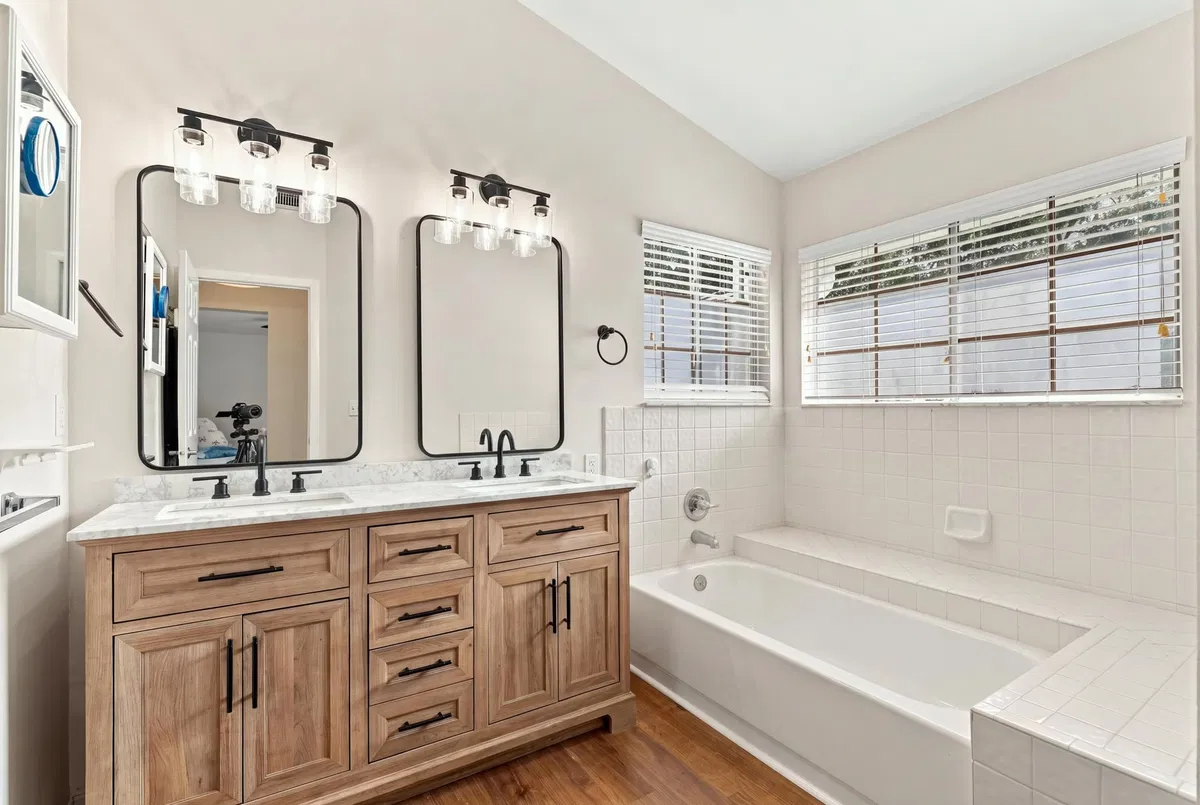 Residence photo 25