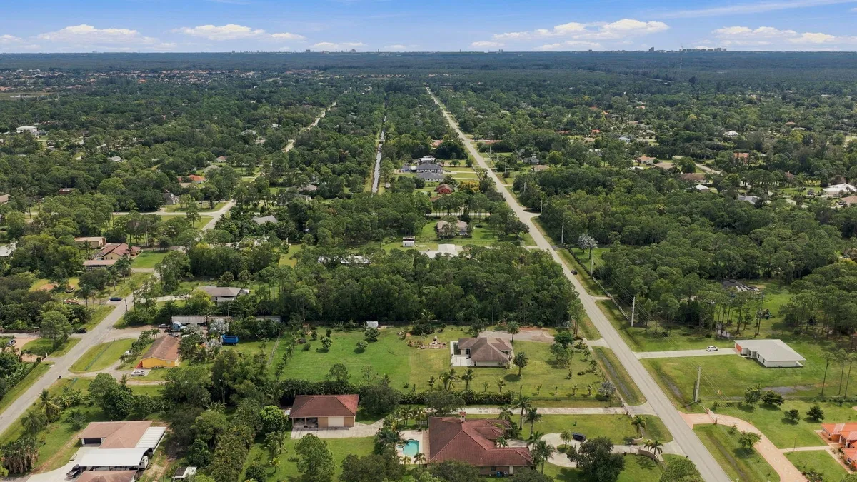  Residence photo 19