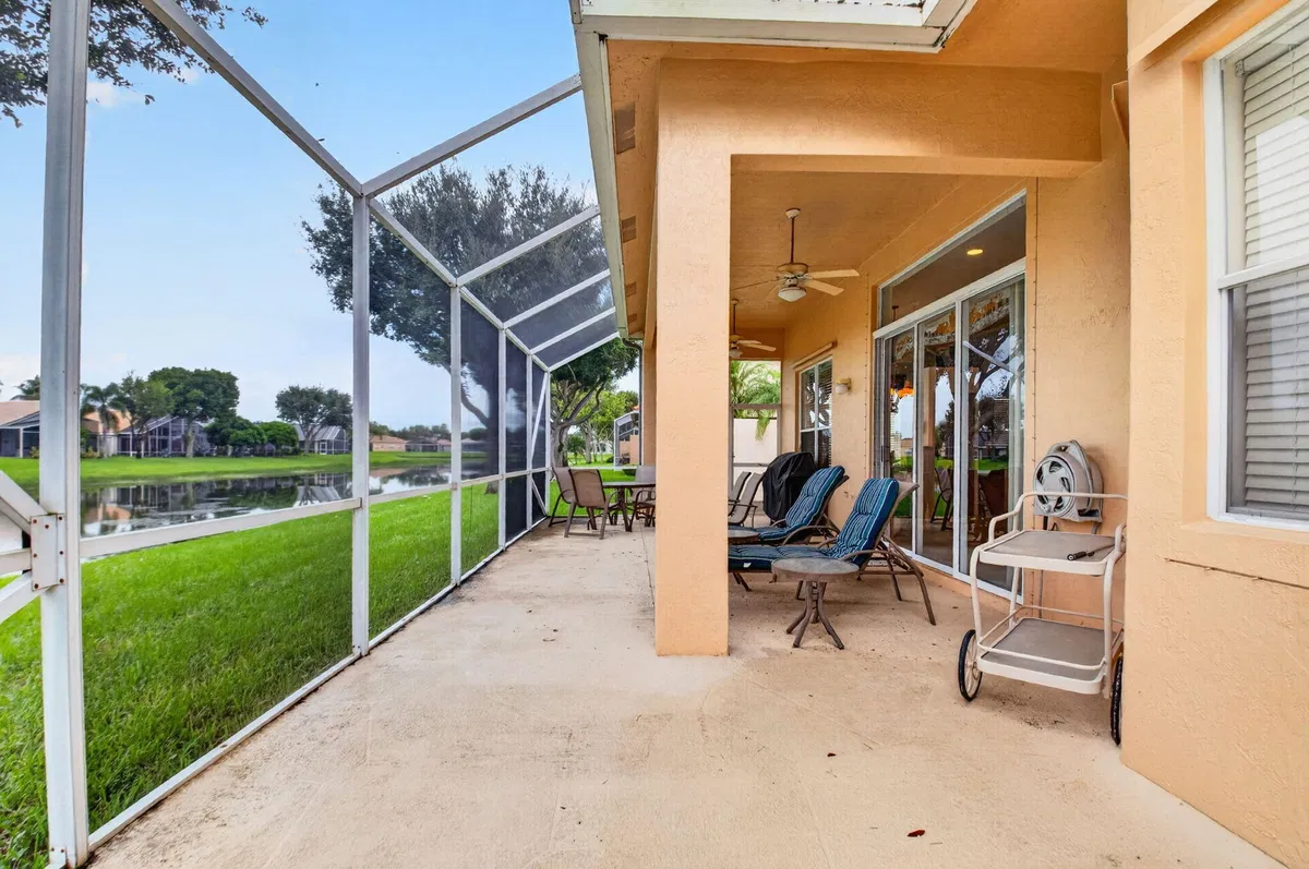 Residence photo 37