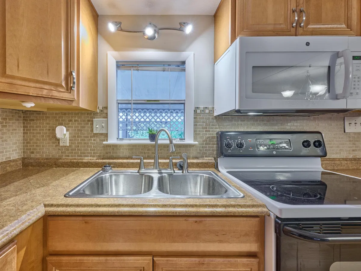 Residence photo 10