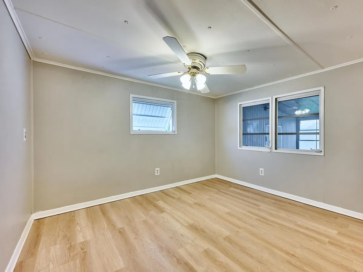 Residence photo 31