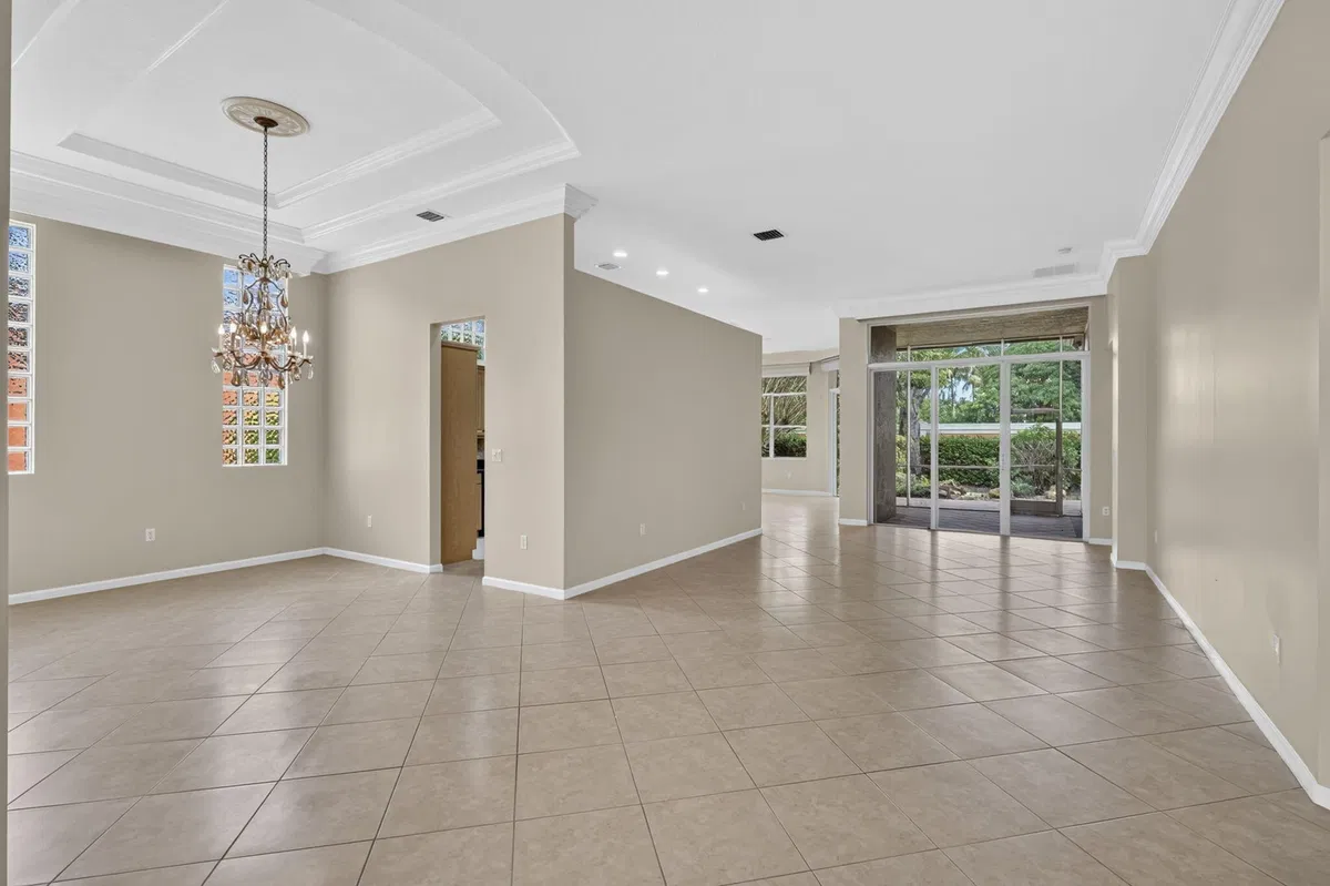  Residence photo 10