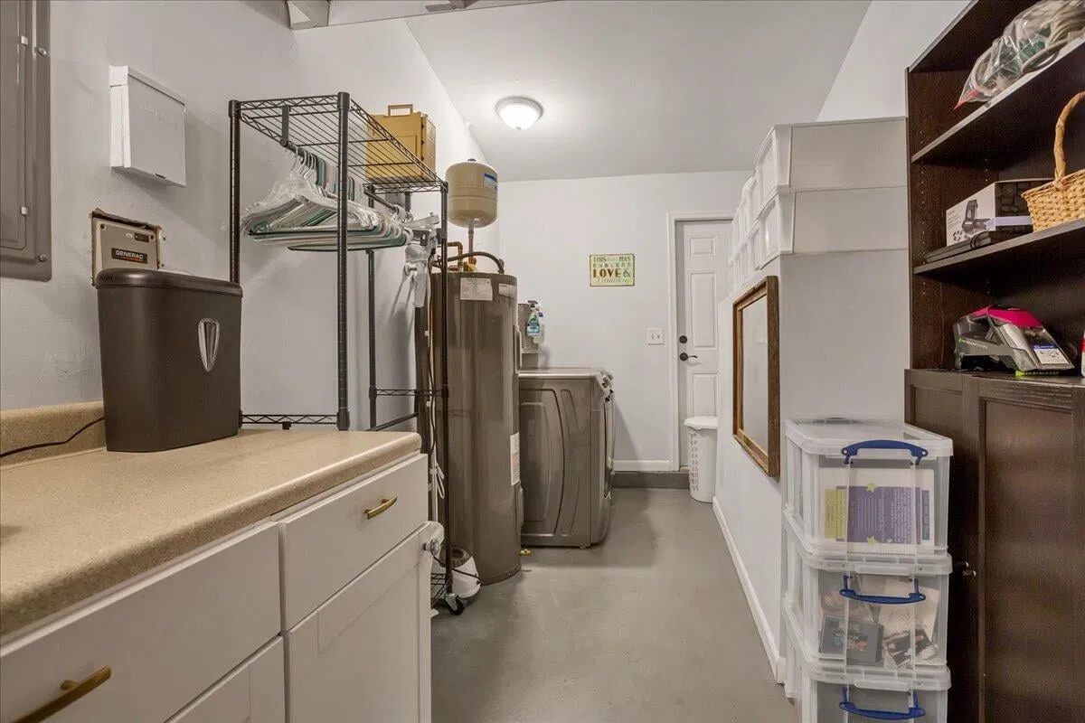  Residence photo 25