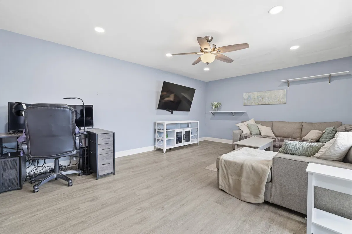 Residence photo 7