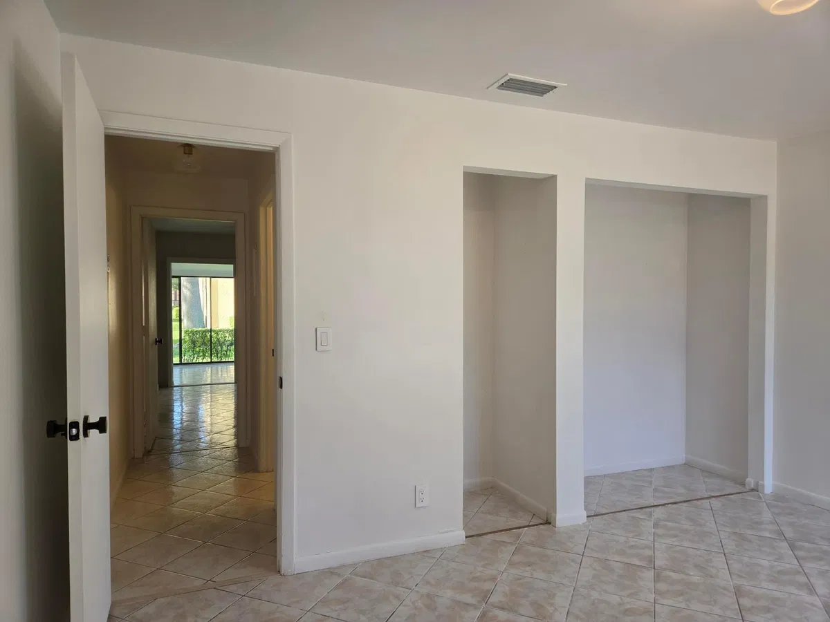  Unit H photo 22