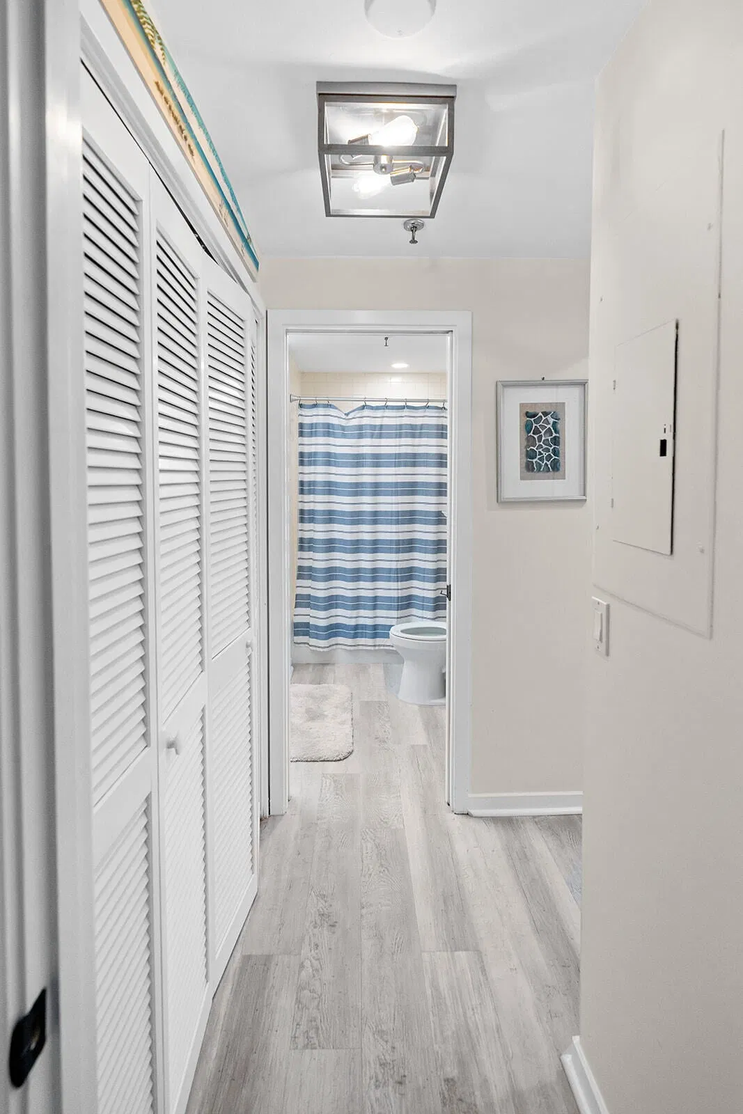 Unit 118 photo 31