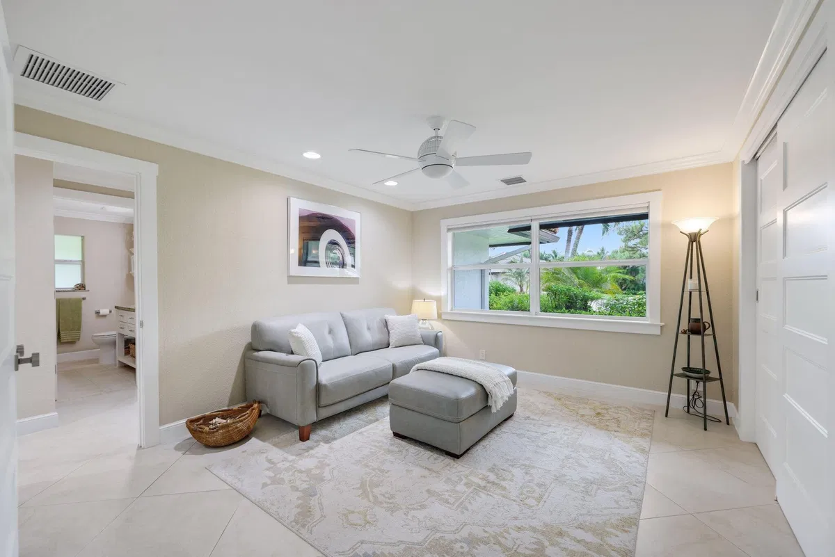 Residence photo 40