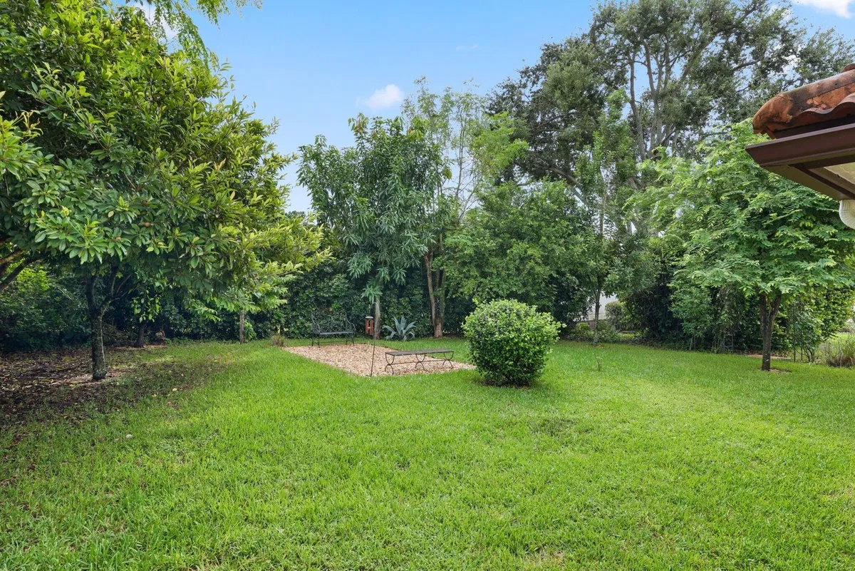 Residence photo 46