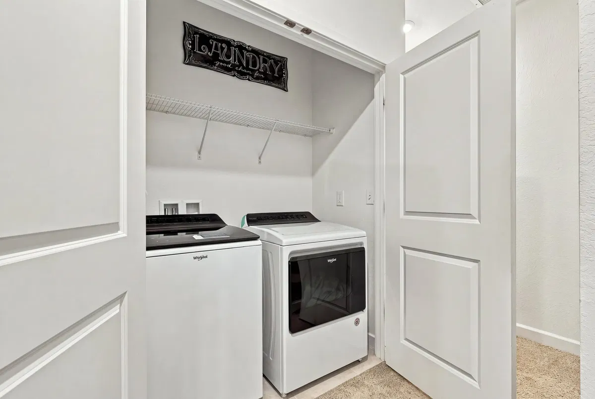 Residence photo 31