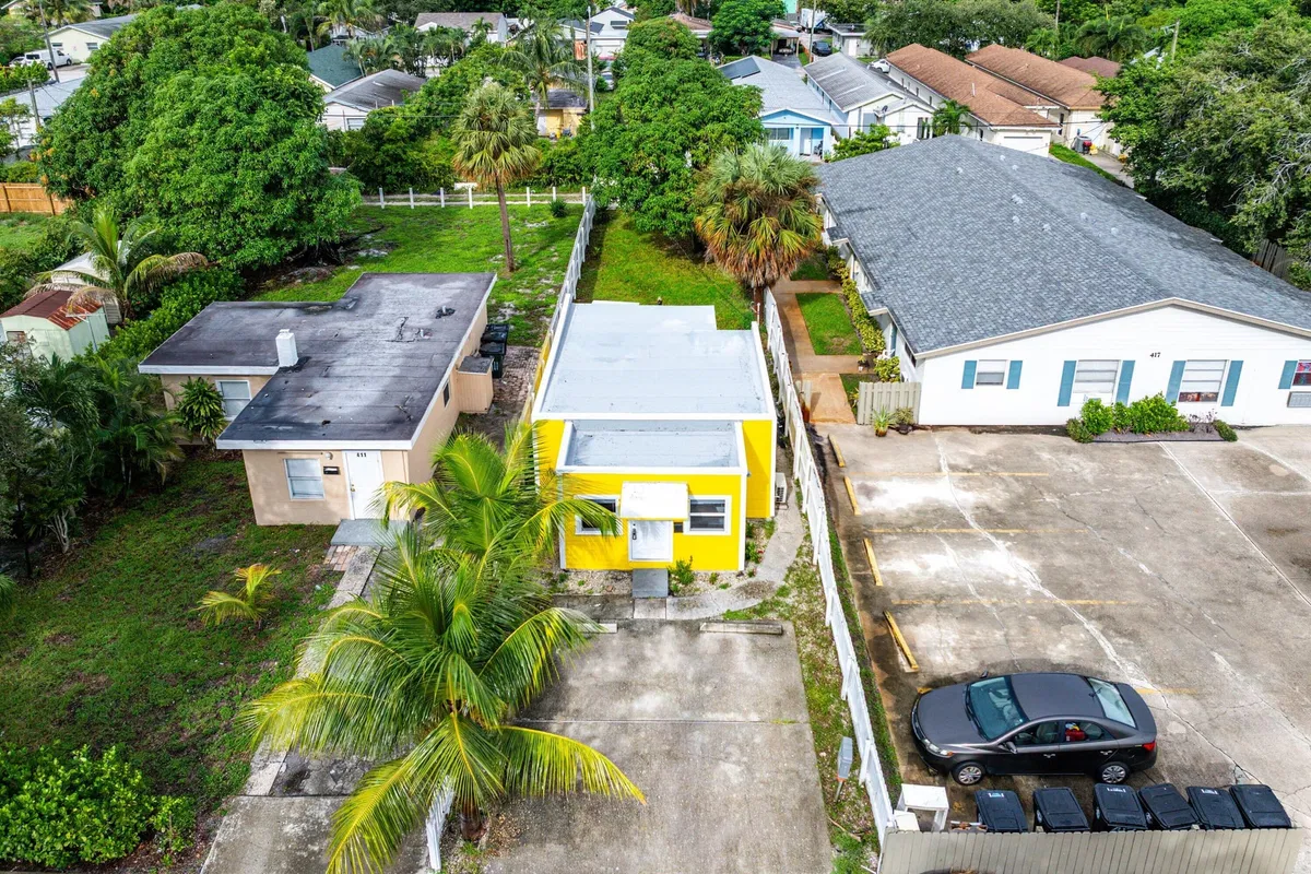  Residence photo 22