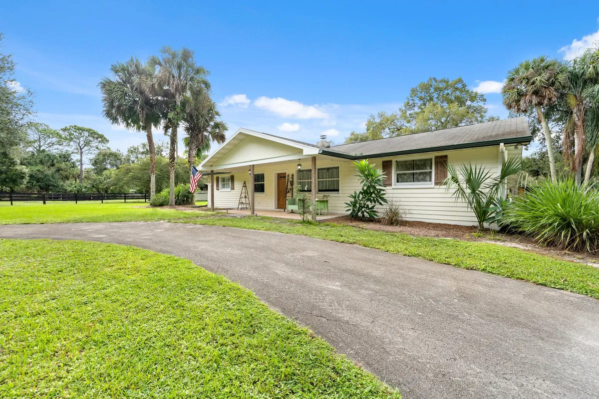 Palm City Farms Residence