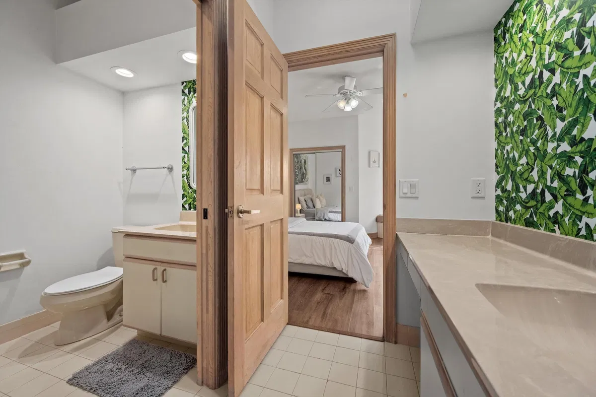 Residence photo 25