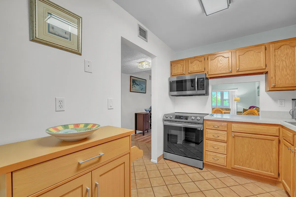  Unit 210 photo 13