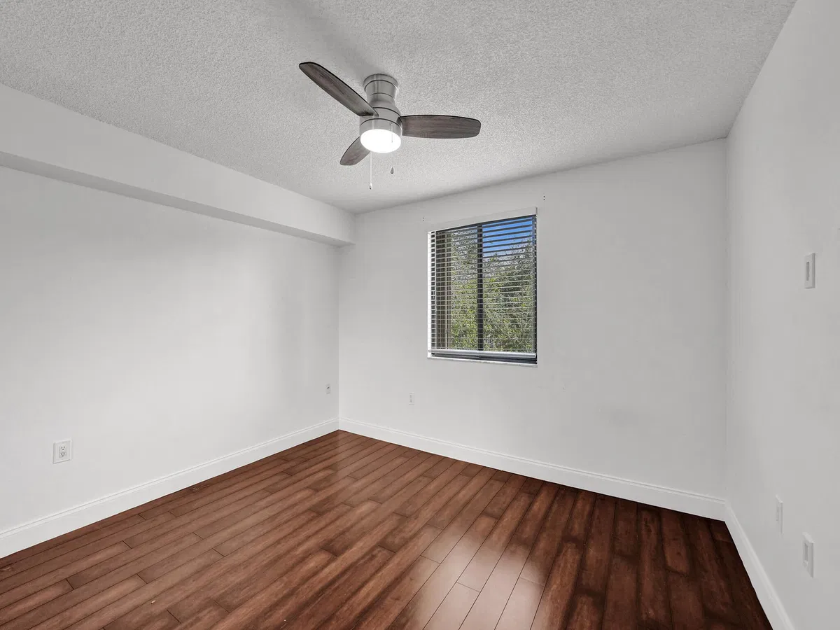  Unit 306 photo 28